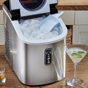 ICE CUBE MAKER